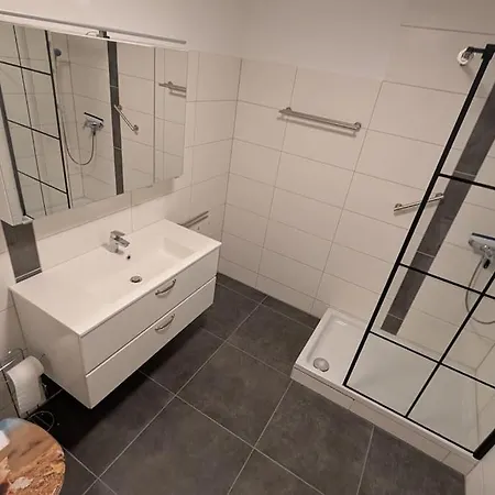 3rooms For Business Or Family *
